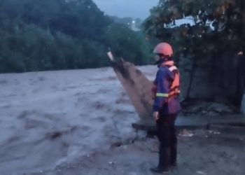 Afectaciones en vías y viviendas anegadas por las lluvias del fin de semana