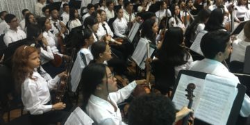 Sinfónica de Trujillo rindió homenaje a los niños que representaron al estado en Ginebra 