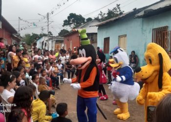 Programa Social “Sonrisas  Rangelianas” alegró a niños y vecinos de la Calle Carambú en Betijoque