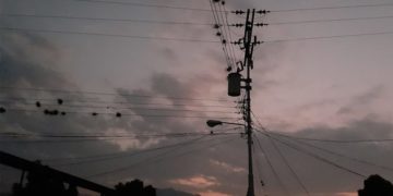 Valeranos ante “bajones” eléctricos: “nos están quemando los aparaticos”