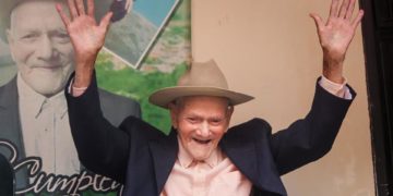 El hombre más longevo del mundo celebra sus 114 años de edad en su natal Táchira