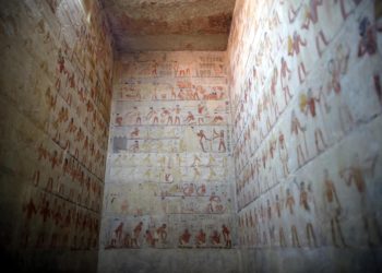 Hallan dos talleres de embalsamiento y dos tumbas de los reinos Antiguo y Nuevo en Egipto