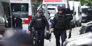 Nueve muertos por los disparos de un alumno en una escuela de B