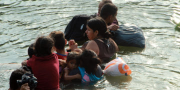 El caos y la desesperación crecen en la frontera norte de México ante fin del Título 42