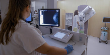 Influyente grupo en EE.UU. recomienda mamografías a partir de los 40 años en vez de a los 50