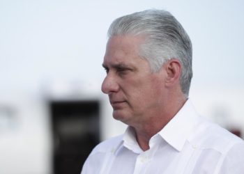 Díaz-Canel reconoce los problemas que sufre Cuba para importar alimentos y combustible