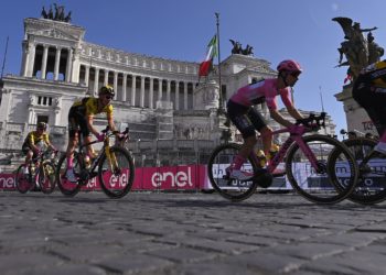 Roglic se proclama en Roma emperador del Giro; última etapa para Cavendish