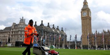El Reino Unido se prepara para la coronación de Carlos III, la primera en 70 años