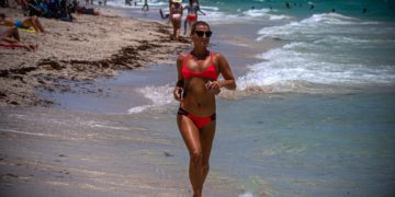 El sur de Florida se halla bajo alerta de calor y Miami podría romper un récord