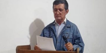 Williams Castellanos fue orador de orden de sesión especial homenaje al cronista en La Ceiba