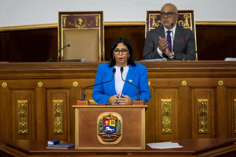 Fotografía de arhivo de la vicepresidenta de Venezuela, Delcy Rodríguez. EFE/ Rayner Pena R