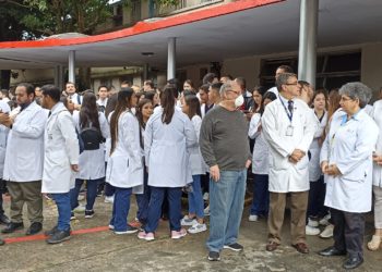 Colegio de Médicos: les quitaron el auditorio del Hospital del Táchira a los estudiantes de medicina para darle un uso económico