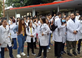 Táchira/ Estudiantes de medicina lograron que les devuelvan el auditorio del Hospital Central donde realizan sus actividades académicas