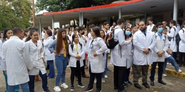 Táchira/ Estudiantes de medicina lograron que les devuelvan el auditorio del Hospital Central donde realizan sus actividades académicas