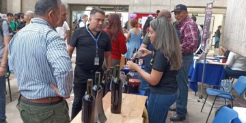 Emprendedores de vino, cerveza y ron artesanal del Táchira apuestan a producir en Venezuela