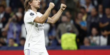 Modric renueva un año y seguirá en el Real Madrid hasta los 38 años