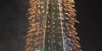 Detenido un británico por escalar el rascacielos más alto de Seúl