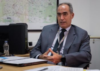 Rector Roberto Picón renuncia al CNE