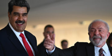 El Gobierno de Venezuela revisa su agenda para fortalecer la cooperación con América Latina