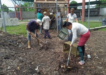 Operativo especial de recolección de desechos sólidos en parroquia Junín