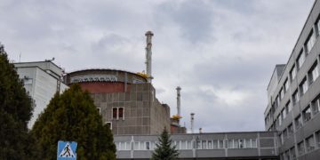 Rusia afirma que Ucrania efectuó por tercer día una ofensiva nocturna en Zaporiyia