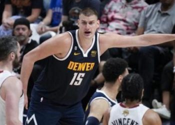 Con Jokic y Murray haciendo historia, Denver toma ventaja 2-1 ante Miami Heats