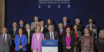 Los biólogos Gordon, Greenberg y Bassler, Premio Princesa de Investigación 2023