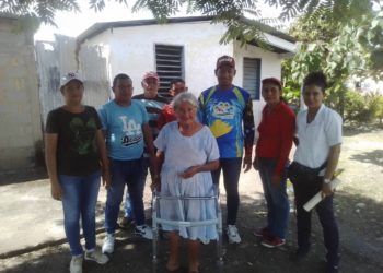 Entregados implementos para personas con discapacidad en La Ceiba