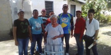 Entregados implementos para personas con discapacidad en La Ceiba