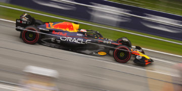 Verstappen en ‘pole’ y Sainz sale segundo en Barcelona
