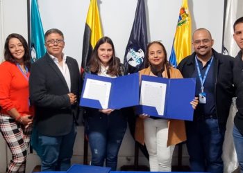 IESIP y Leattener´s Languages Academy firman alianza estratégica  