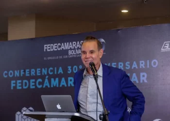 Luis Vicente León destaca la negociación como base para recuperar capacidad productiva y el ingreso de la población
