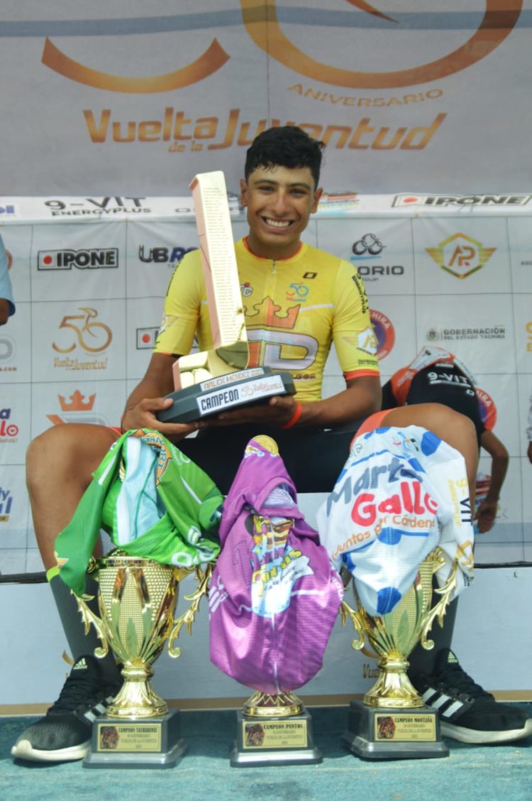 Arlex Méndez  bicampeón de la Vuelta de la Juventud.