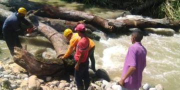 Persona arrastrada por crecida de quebrada Tabor en Pampán fue hallada sin vida