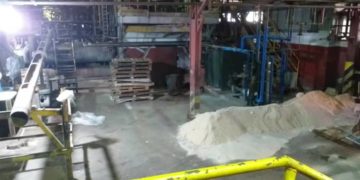 Por falta de gasoil inician el drenado del horno de Venvidrio en Valera