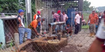 Por autogestión vecinos de Brisas del Araguaney cuentan con servicio de agua potable