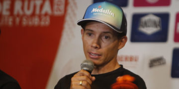 ‘Supermán’ López reina en La Línea y gana su cuarta etapa en la Vuelta a Colombia