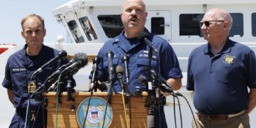 El responsable de la búsqueda del sumergible: No sabemos de dónde vienen los sonidos