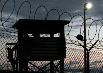 EE.UU. debe cerrar Guantánamo y pedir perdón por las torturas, según una experta de la ONU