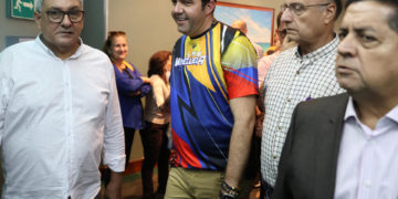 La Comisión Nacional de Primarias publica la lista de candidatos admitidos