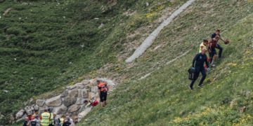 Bahrain decide retirarse de la Vuelta a Suiza tras la trágica pérdida de Gino Mäder