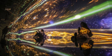 La mayor instalación de espejos de América Latina es la nueva atracción turística de Río