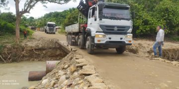 A cuatro meses del colapso continúan los trabajos para desmantelar el puente de Onia