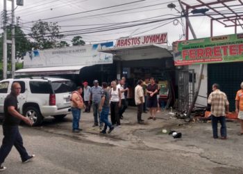 Investigan las razones del accidente donde falleció una mujer y un hombre resultó herido en El Vigía