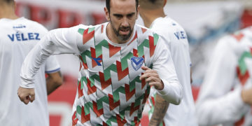 Diego Godín se despide oficialmente con un «gracias, fútbol»