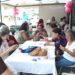 Táchira| Mujeres voluntarias tejen prótesis mamarias para quienes sufren cáncer de mama