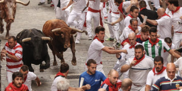 Encierro rápido y limpio en los Sanfermines, sin heridos por asta de toro