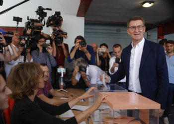 La participación en los comicios españoles supera el 40% en las primeras horas de votación