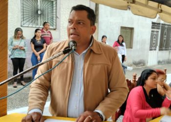 Presidente del Consejo Legislativo del estado fue orador de orden en el municipio Bolívar