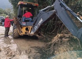 Despejan nueve deslizamientos en la vía Boconó-Guaramacal